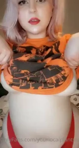 If you like dd s then i m your girl