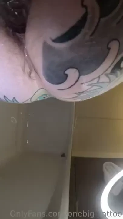 Watch me warm-up for the strapon fitting short video as i will drop 