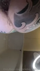 Watch me warm-up for the strapon fitting short video as i will drop