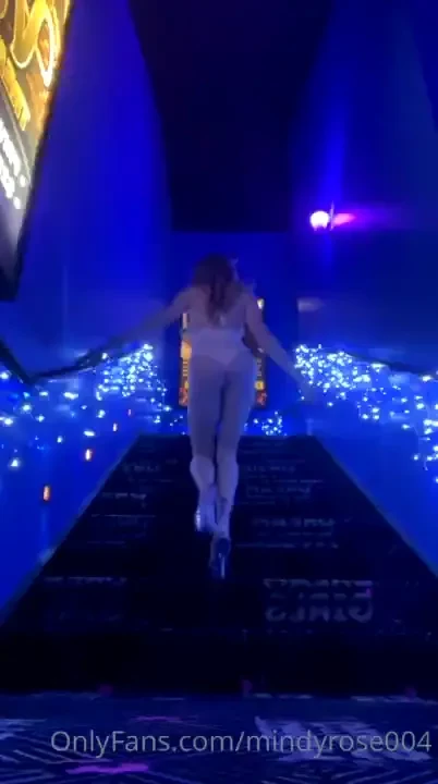 Come follow me to the vip 