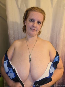 Hello lovelies went out to the beach today figured you would like to part 6