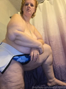 Hello lovelies went out to the beach today figured you would like to part 4