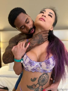 Right before i made katielin_nextdoor squirt all over my hotel room