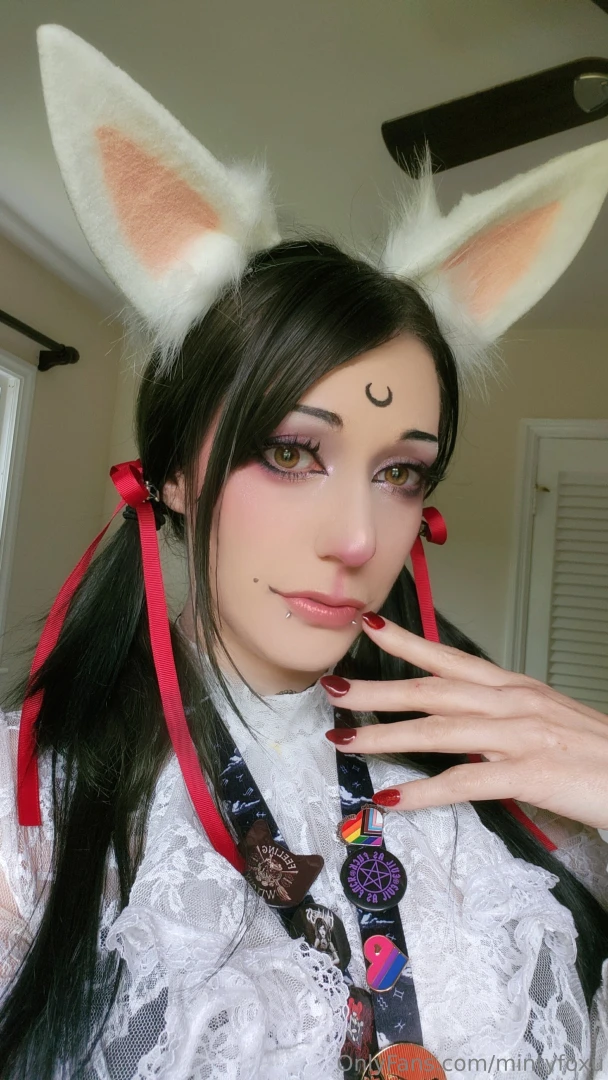 Dressed up as a rabbit for work because easter is tomorrow was super 