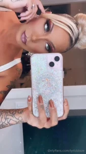 Getting outta town who s cuming