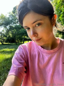 Love feeling this summer sunshine on my skin