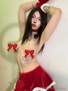 Missed playing with makeup and looking cute