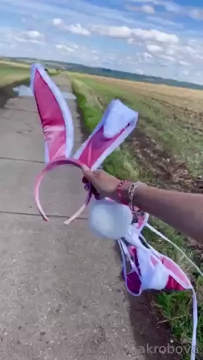 Miluju kr l ky a tento kost m je d l ny p mo pro m jak se ti na m l b 