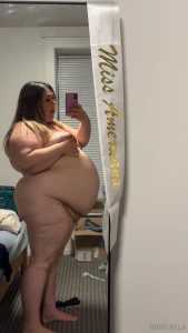 Full body shots make me look huge plus i m stuffed lol took these