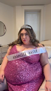 Beauty queen got fat i bet you would watch a lot more pageants if the part 3