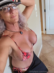 Heading to the beach to soak up those rays