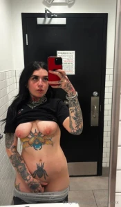 Titty tuesdayyyyyyyy my boobs are bigger than usual due to my shark