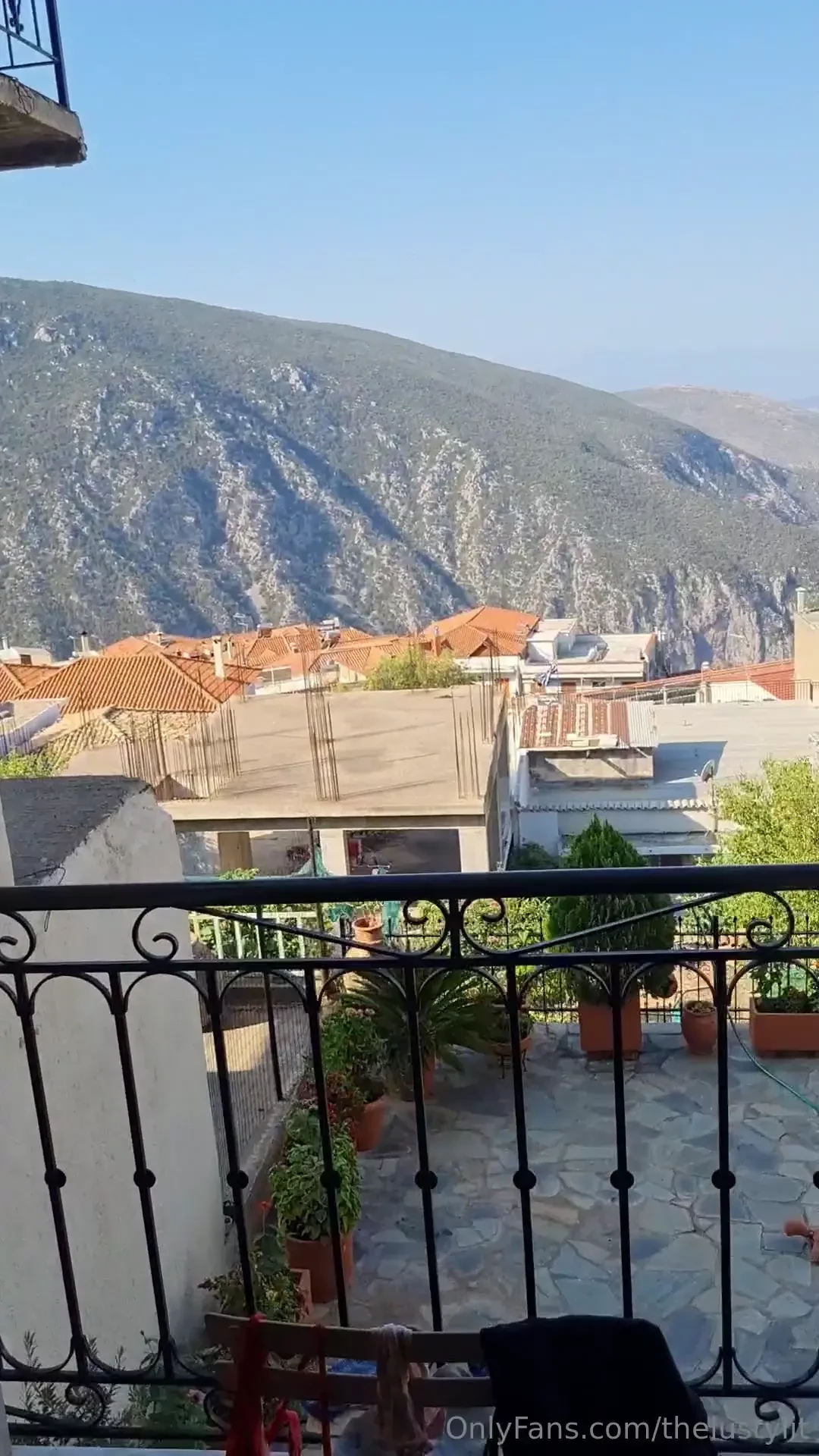 Arrivati a delphi la sera finalmente abbiamo mangiato pesce bene 