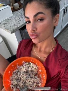 Lunch time what s your go to meal