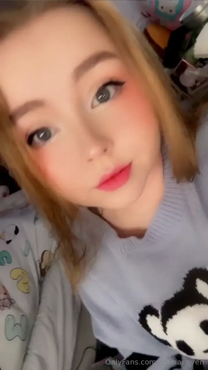 I tried a new makeup style it s more natural my eyes are the biggest part 1 