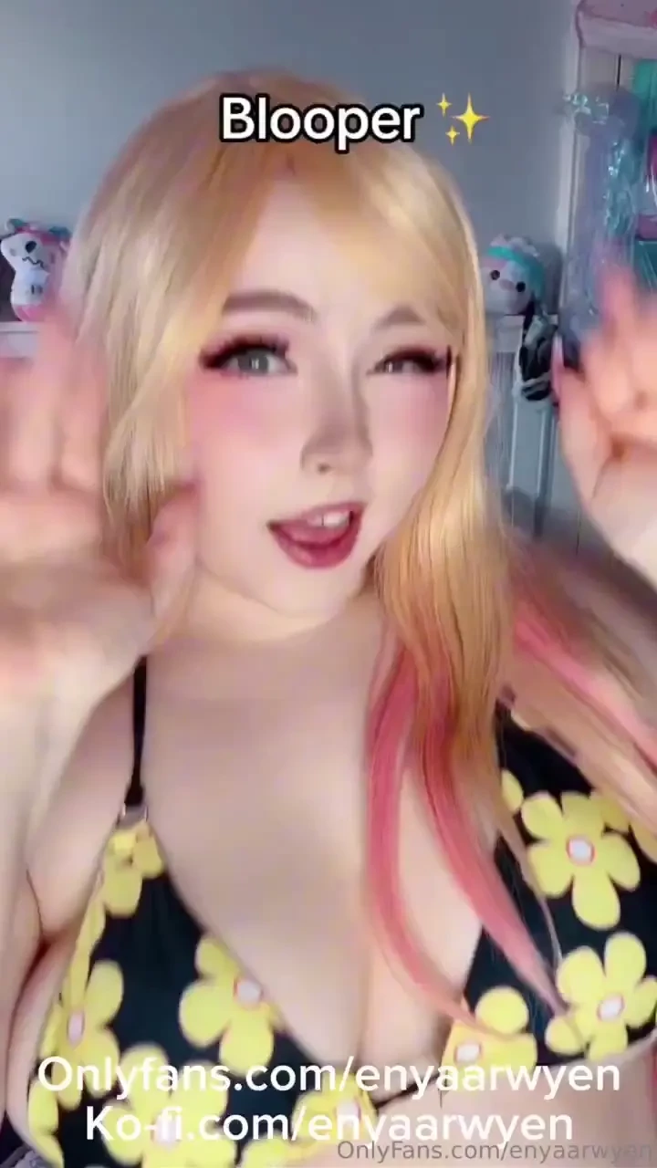 Marin bikini bts tiktoks bloopers audio 1 amp 2 www tiktok com part 1 