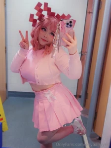 More axolotl selfies just some quick selfies and a video i took of my part 2