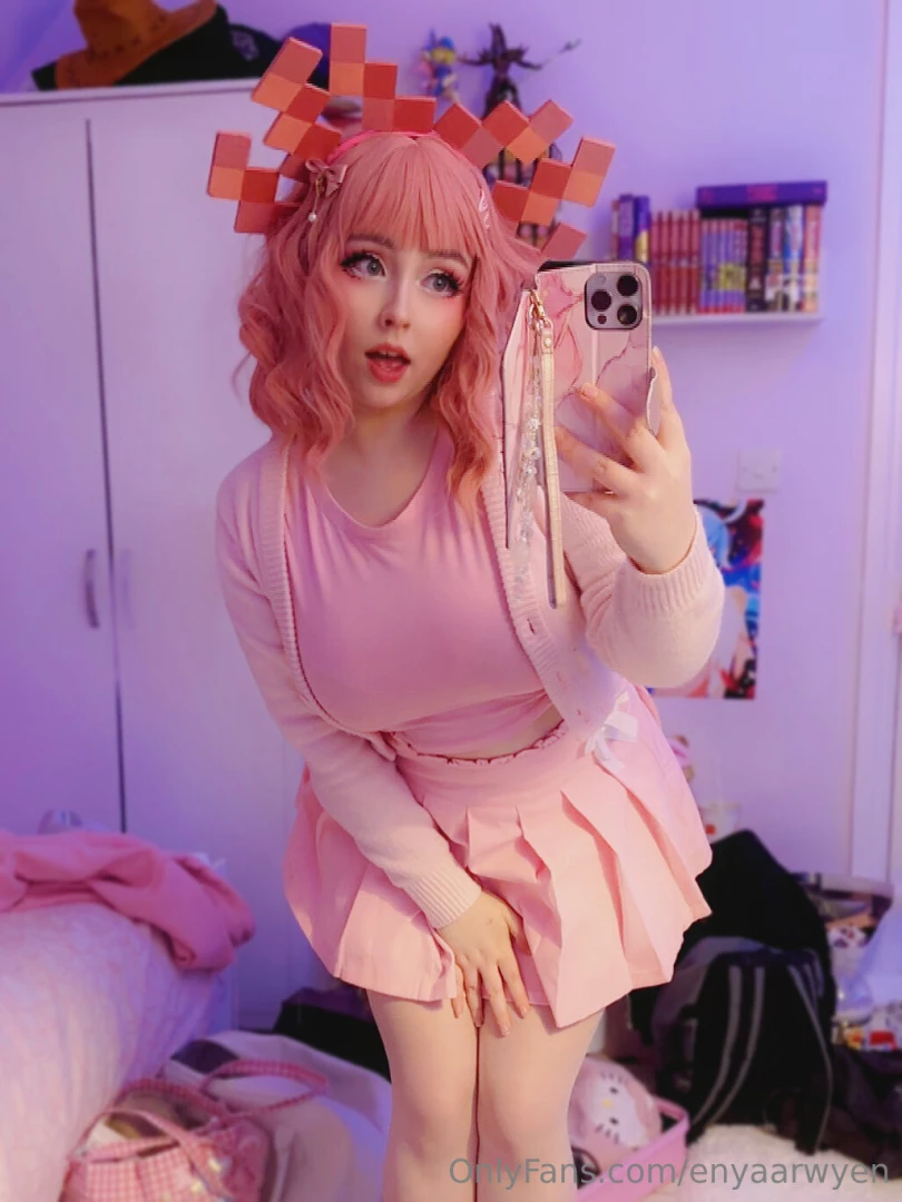 Axolotl mirror selfies some cute selfies i took at my friends house 