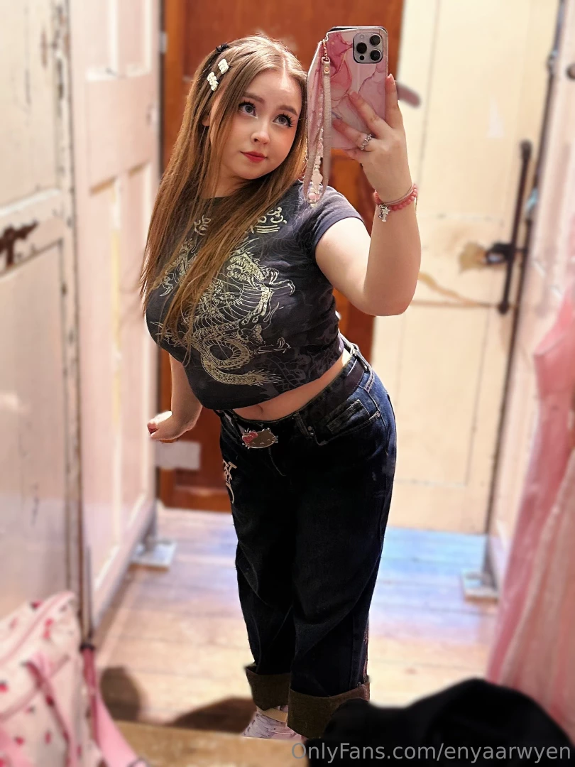 Fit check of when i went to hang out with squishy in york punk girl part 1 