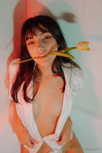 As you can see her skilful mouth can easily accommodate one flower let part 6