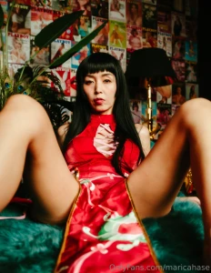 Sexy spoil me 5 to get a better view baby