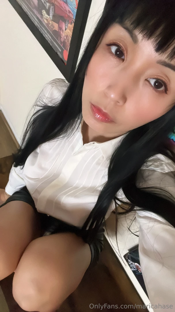 Pick me up and throw me over your lap 