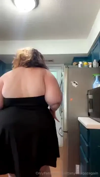 What if you saw me in the kitchen like this 