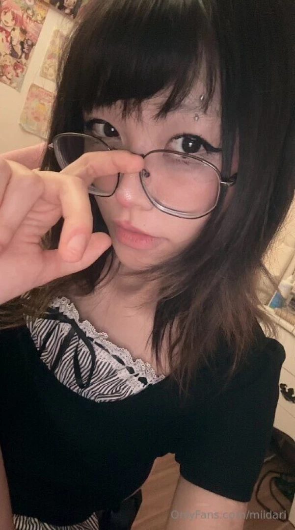 I can rly see how thick and juicy u are yuuuuum 