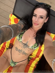 I know you missed me but i m finally baaaaack i took a much needed