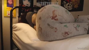 Sick in bed cum keep me company please new video on my vip page https