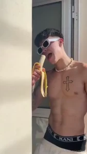 You caught me eating a banana would you interrupt me write me