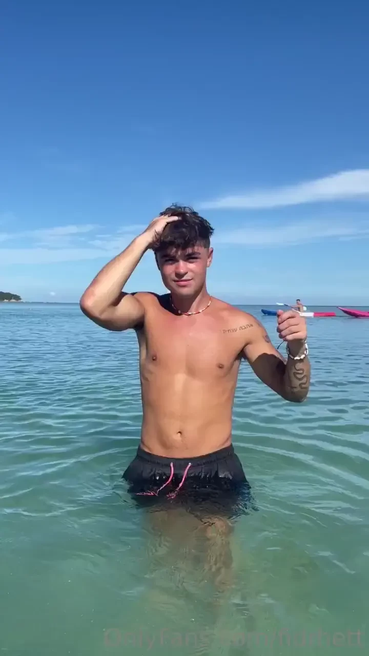 I can keep you up all night i reckon https onlyfans com fidtikkers c13 