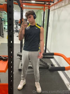 Rate me outta 10 but lie a bit