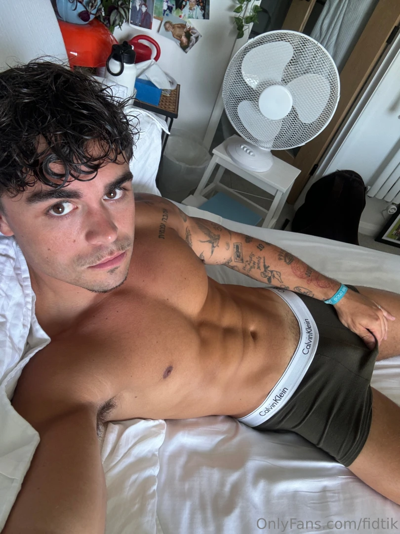 Ur feed s missin this vibe just sayin https onlyfans com fidtikkers 