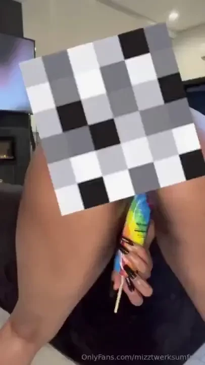 Would you eat this candy after i was done playing with my pussy with 