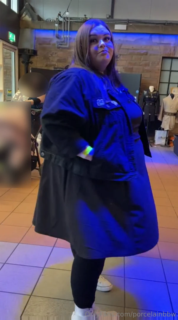 Pretty little pigs day out 