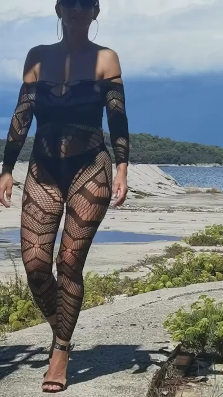 Take a little walk with me when i catch a target i put 3 free nude part 3 