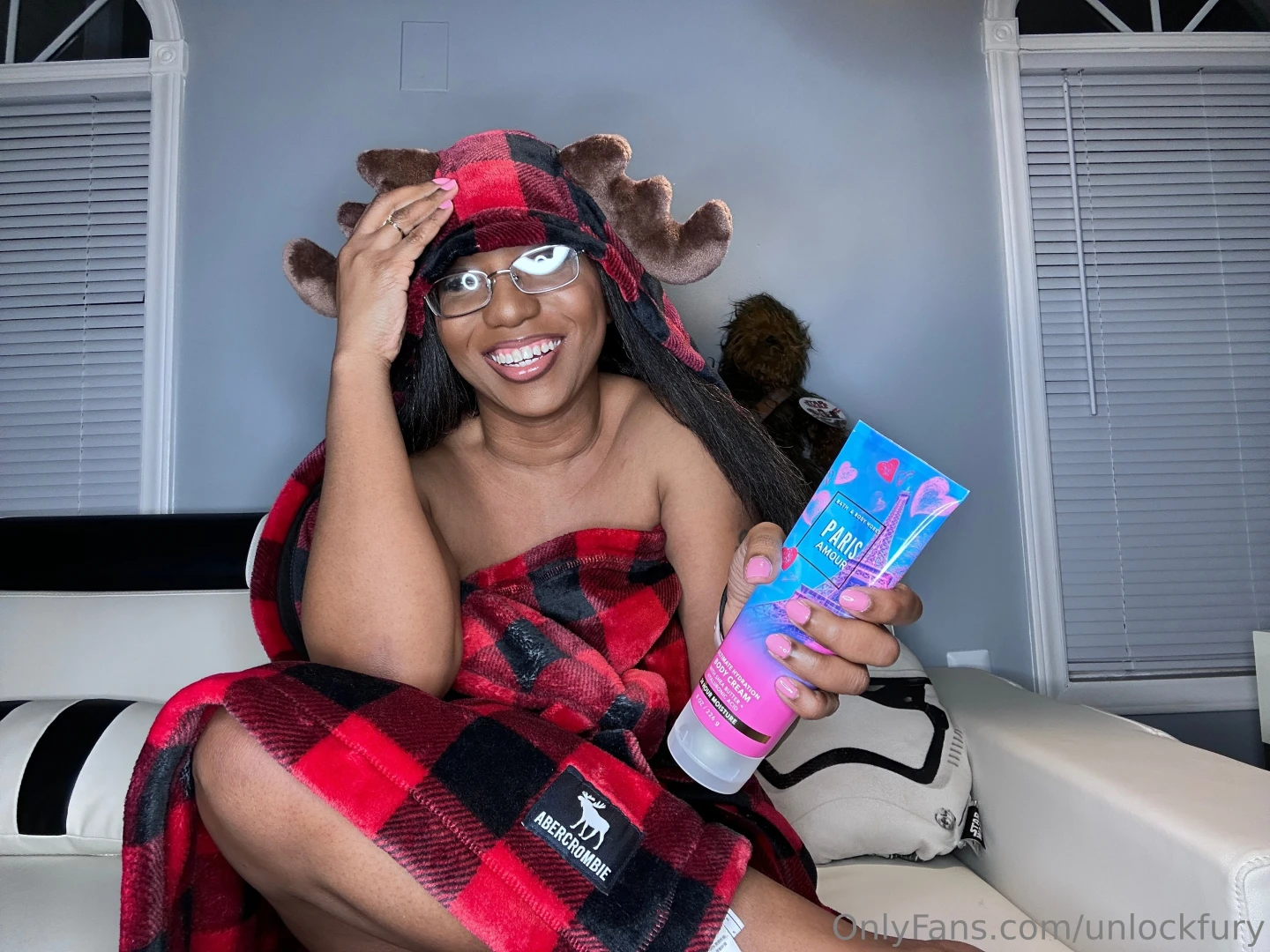 A lot of us adult entertainers usually cut the heat or the ac down part 1 