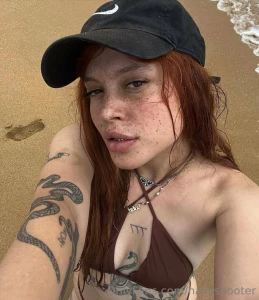 Hi i m kira i can be a sweet angel to you or a mischievous demon a part 1