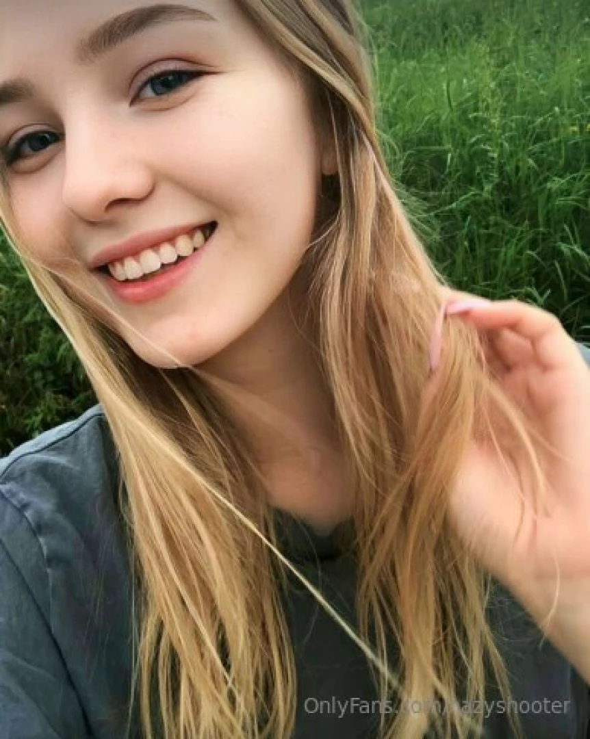 Free subscription arniluck this girl arniluck a real hurricane big fan part 115 