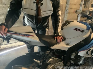 It s going to be a hot one in the uk today so biking it to work i