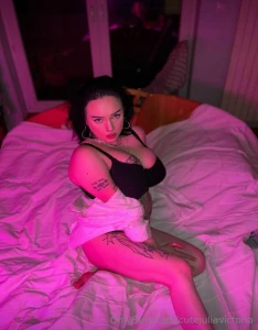 A bedtime story before going to sleep sounds good right then don t