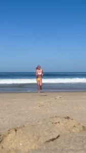 Cum in the water is fabulous miami here i am i don t think the city is