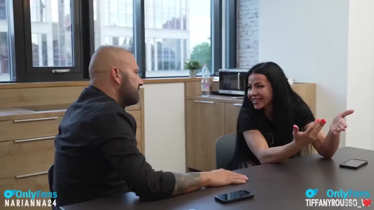 Hamarosan ki v rja coming soon who wait part 1 