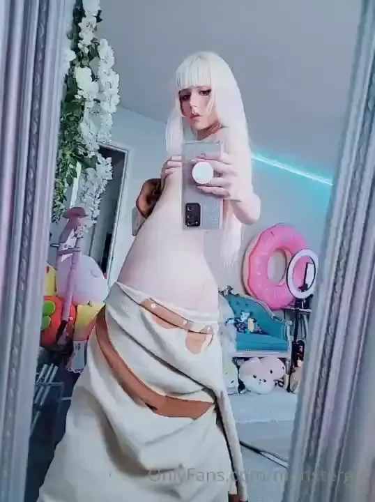 Get me more suuubbbsss have you guys shared my link 3 