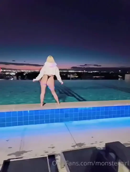 Good morning simps and homies i got a juicy masturbation treat hitting 