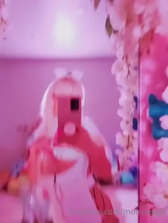 Look at this cute outfit i just got it can t contain my booty 