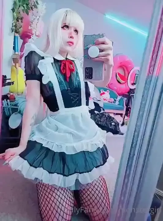 A good little maid 