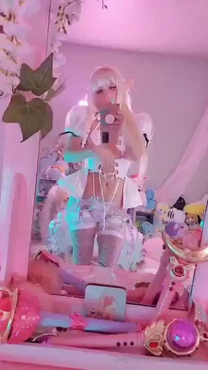 Got a tasty halloween treat cumming to your dms later uwu part 1 