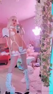 Got a tasty halloween treat cumming to your dms later uwu